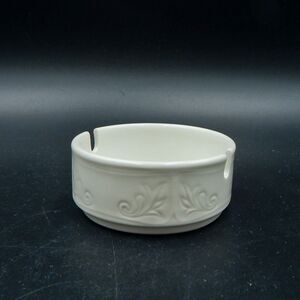 Villeroy & Boch Cortina 2000 Ashtray White Vitro Porcelain Luxembourg 3-1/4 Inch